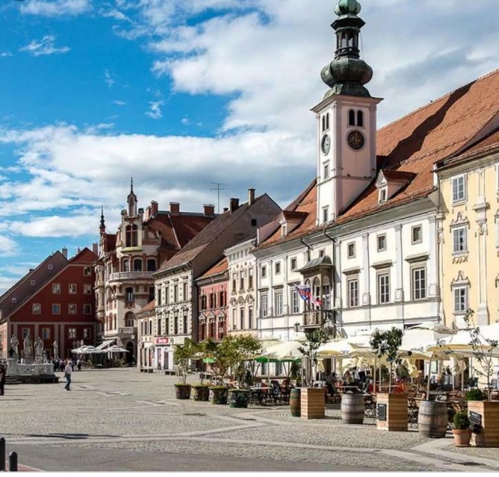 Bella Donna Maribor Exterior foto